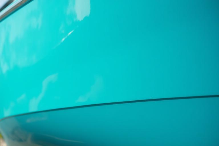 After oxidation removal on a sparkling boat hull