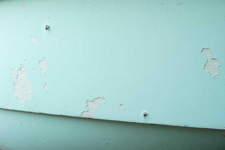 Before oxidation removal on a boat hull